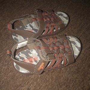 OshKosh boys sandals